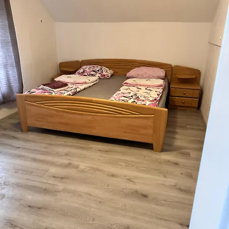 Pensionat Dubrovnik1 *